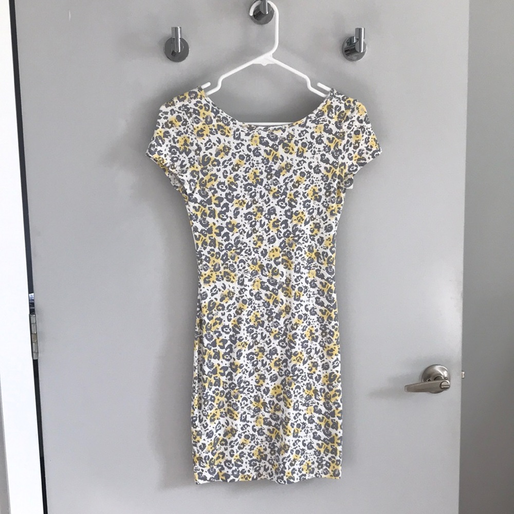 Guess body con dress